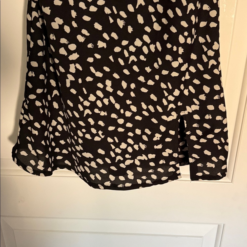 Hello Molly block and white leopard print dress. - Picture 3 of 8